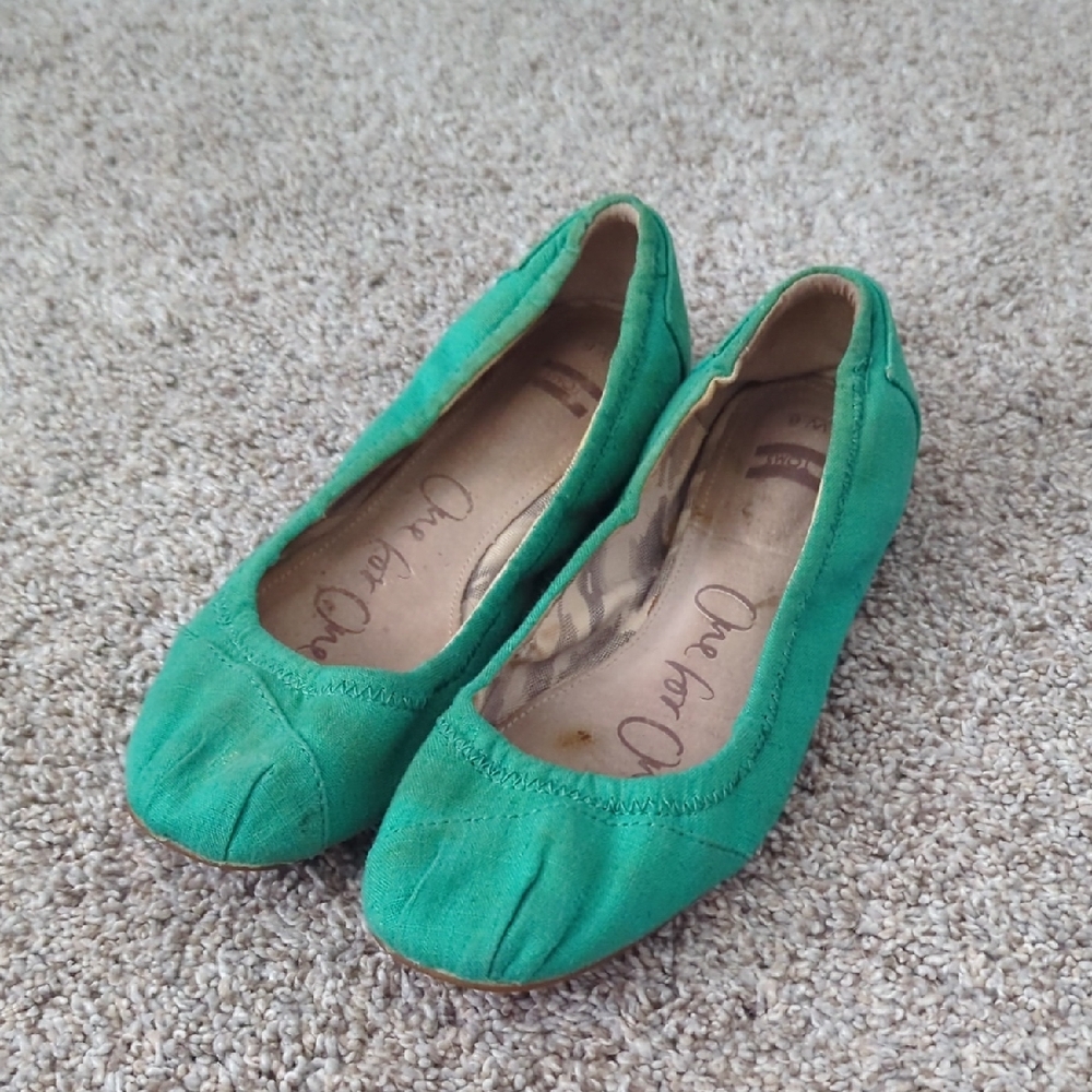 Toms Women's Linen Green Flats, Sz 6